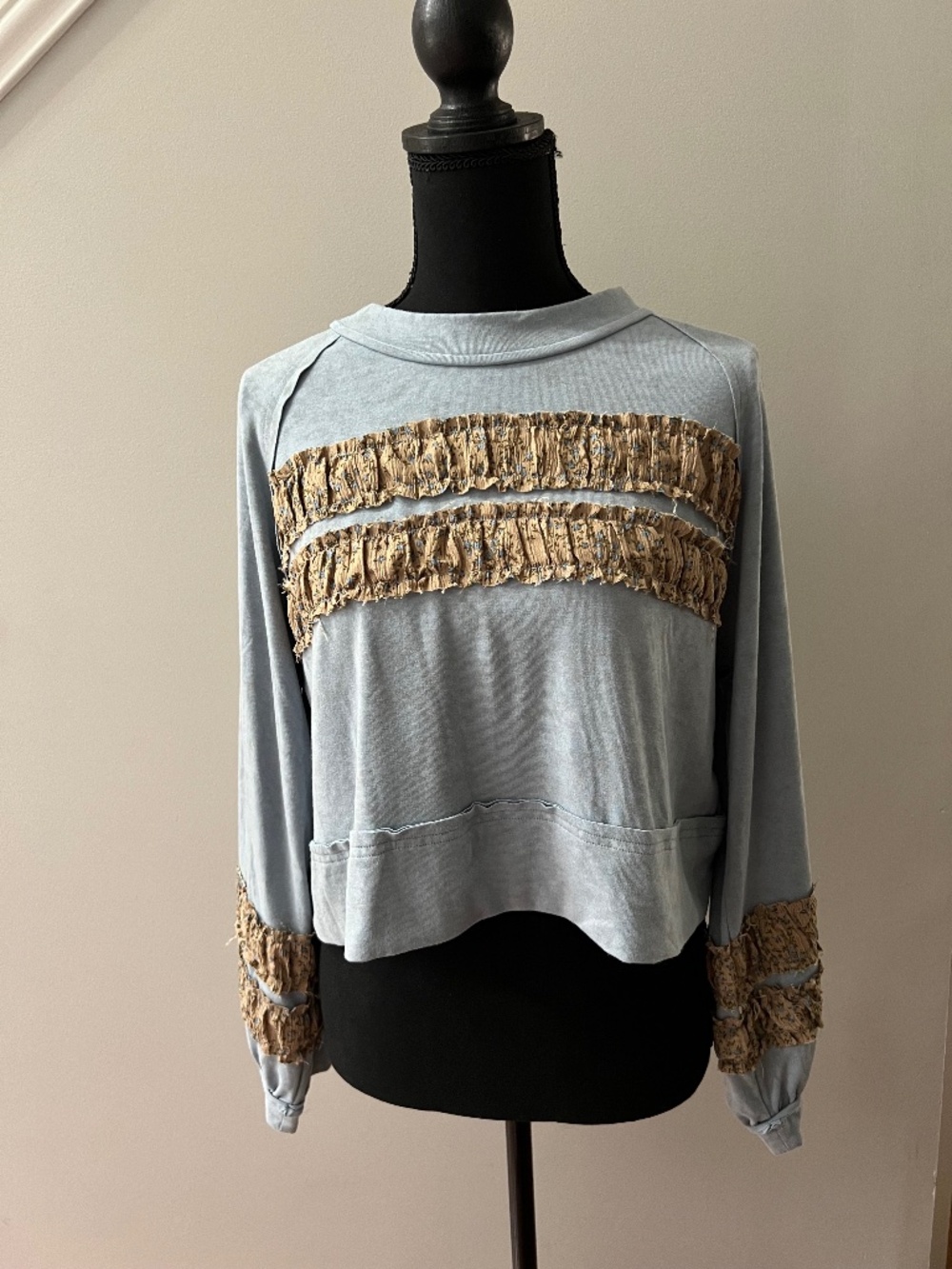 POL Distressed Chevron Ruffle Pullover in Slate Blue/Grey